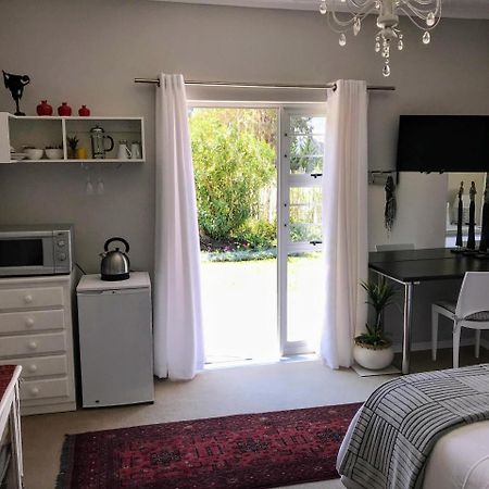 Bed and Breakfast Gate 66 Somerset East Экстерьер фото