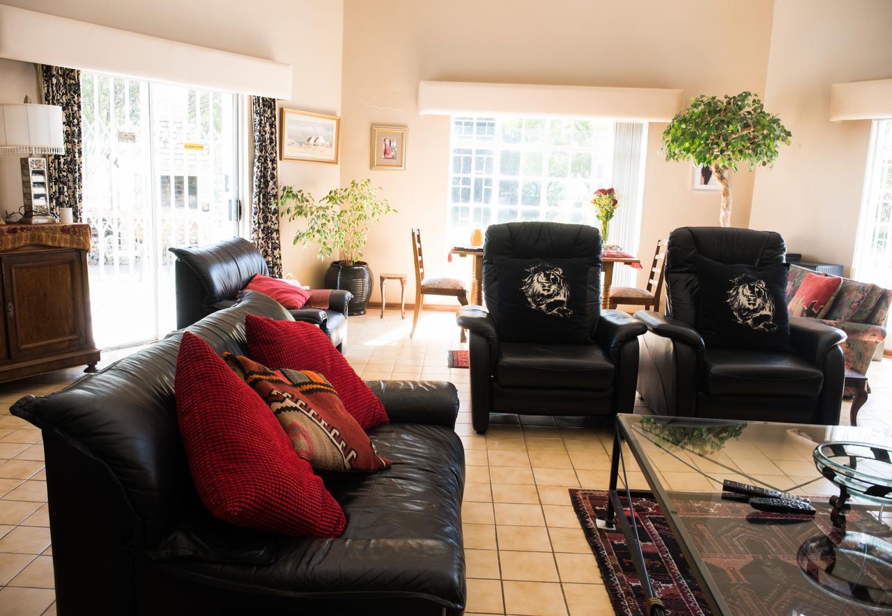 Bed and Breakfast Gate 66 Somerset East Экстерьер фото